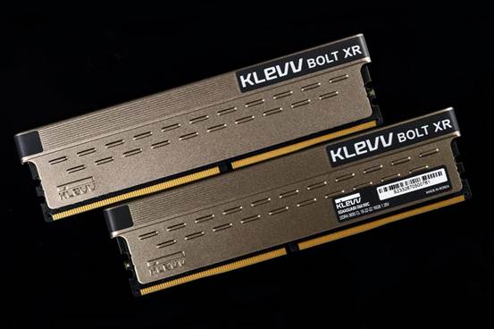 为PC主机更新内存条 618 KLEVV科赋BOLT XR 3600 16GB拥有超高性价比