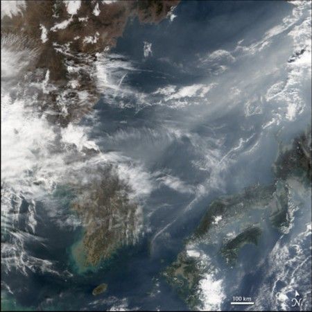 NASA从太空拍摄雾霾笼罩下的中国