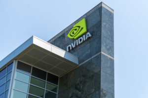 NVIDIA 支持软银构建 AI 超级计算机，推出 AI 驱动型电信网络